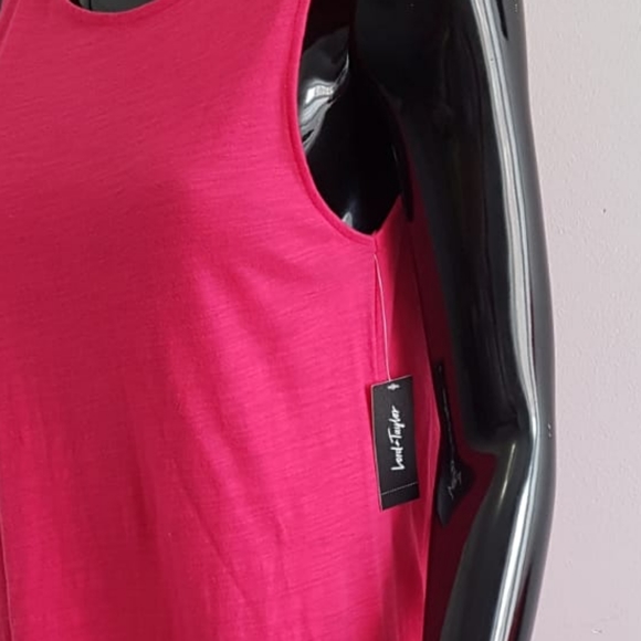 Lord And Taylor Adorable High Low Dress Size XS  (J) - Picture 3 of 5